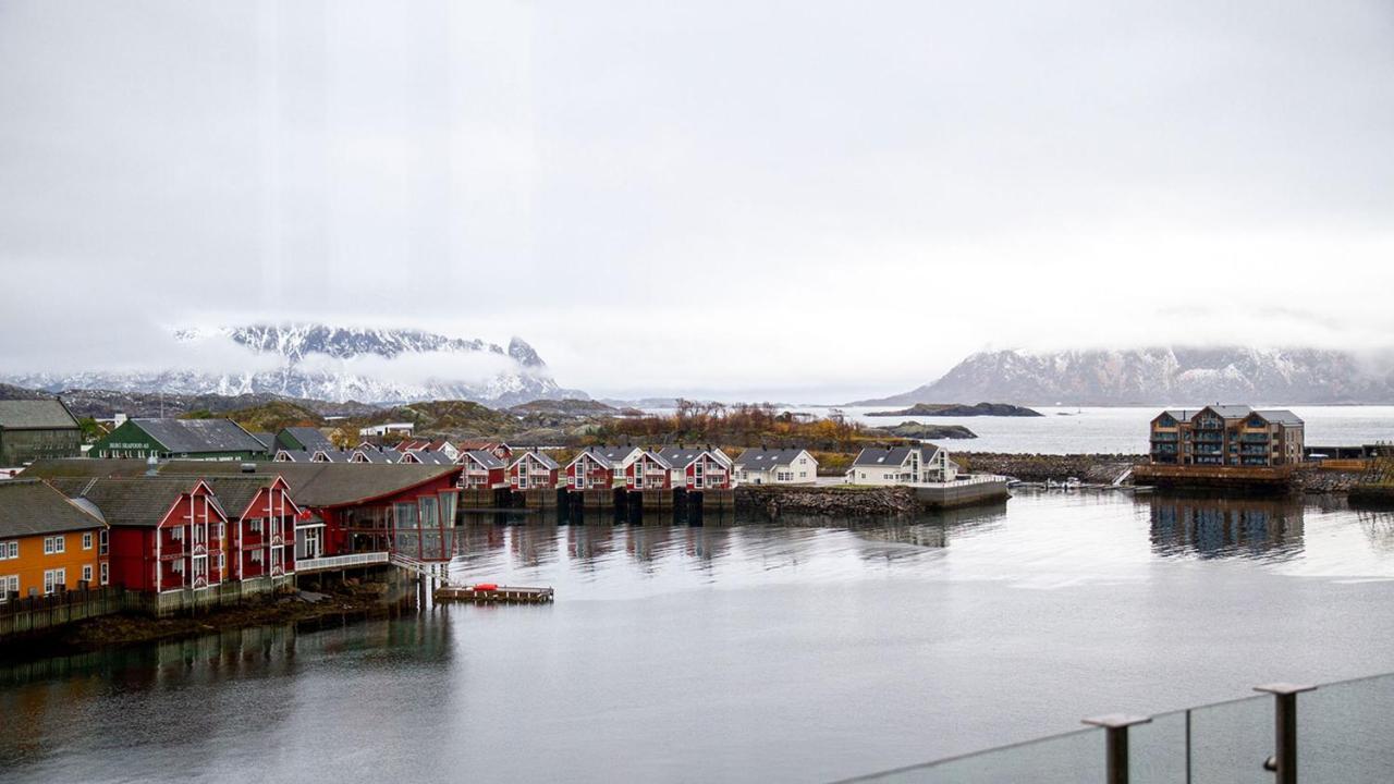 Nordis Apartments - Torget 21 Svolvær Esterno foto