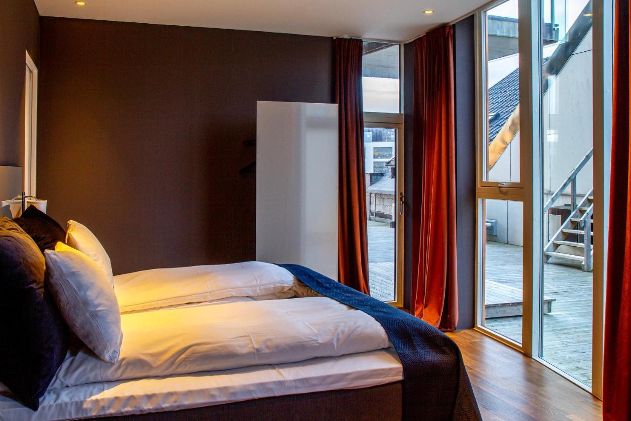 Nordis Apartments - Torget 21 Svolvær Esterno foto