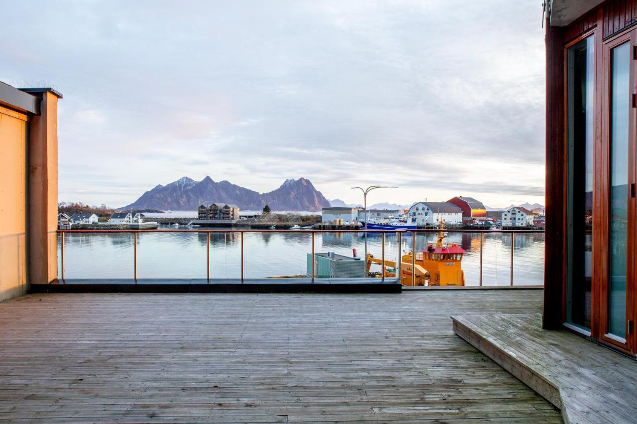 Nordis Apartments - Torget 21 Svolvær Esterno foto